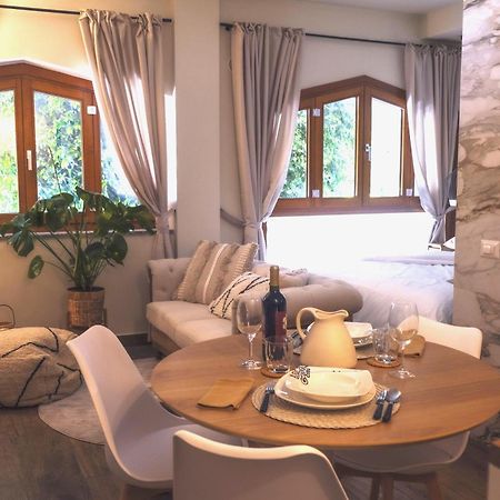 Suite Yenne Cagliari Bagian luar foto